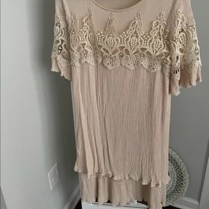 Jodifl cream colored dress